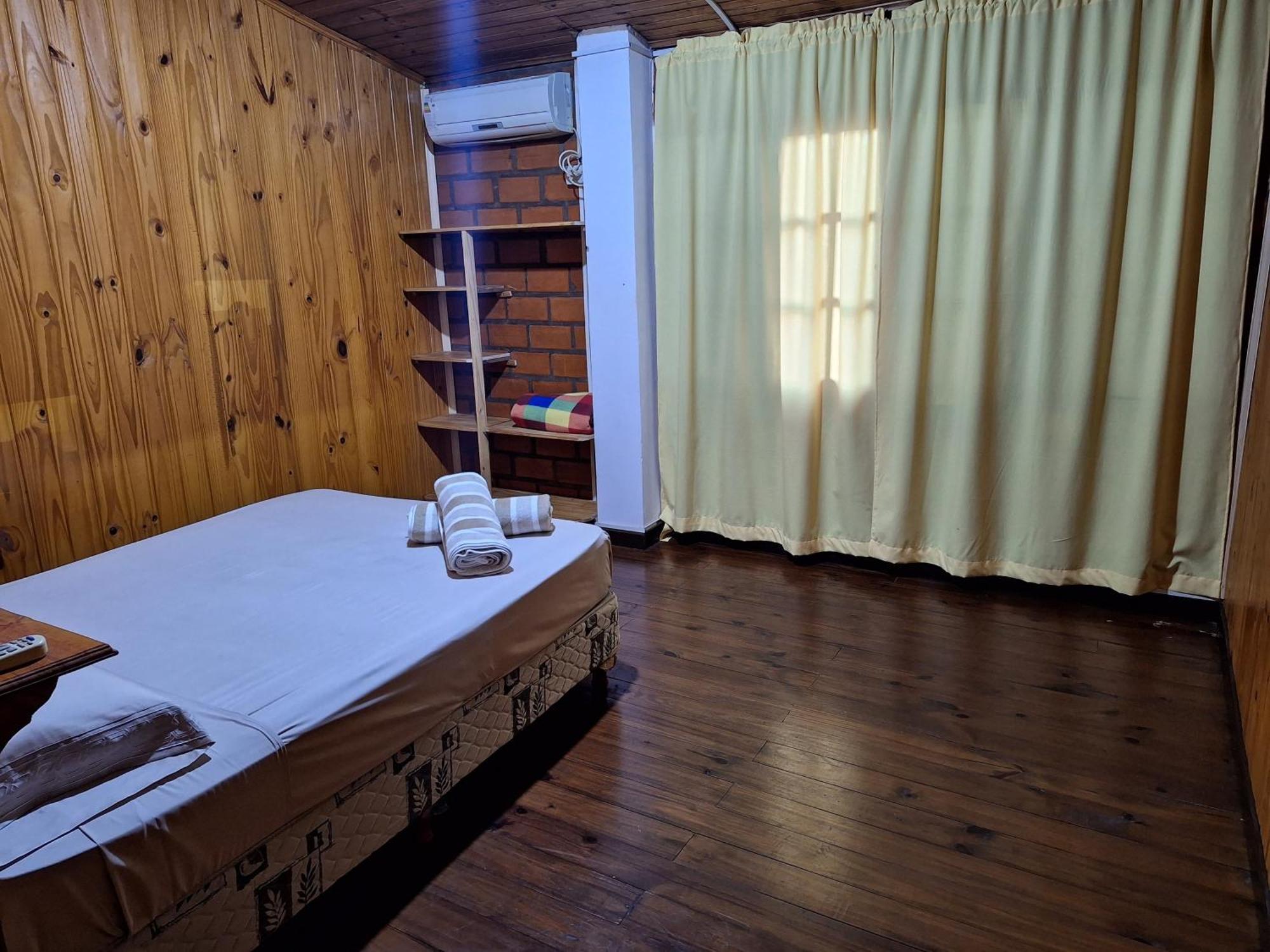 La Casona Hotel Puerto Iguazú Værelse billede